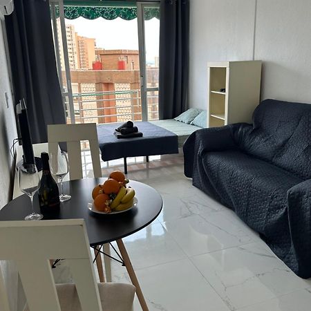 Plaimon Apartamento - Estudio Бенідорм Екстер'єр фото