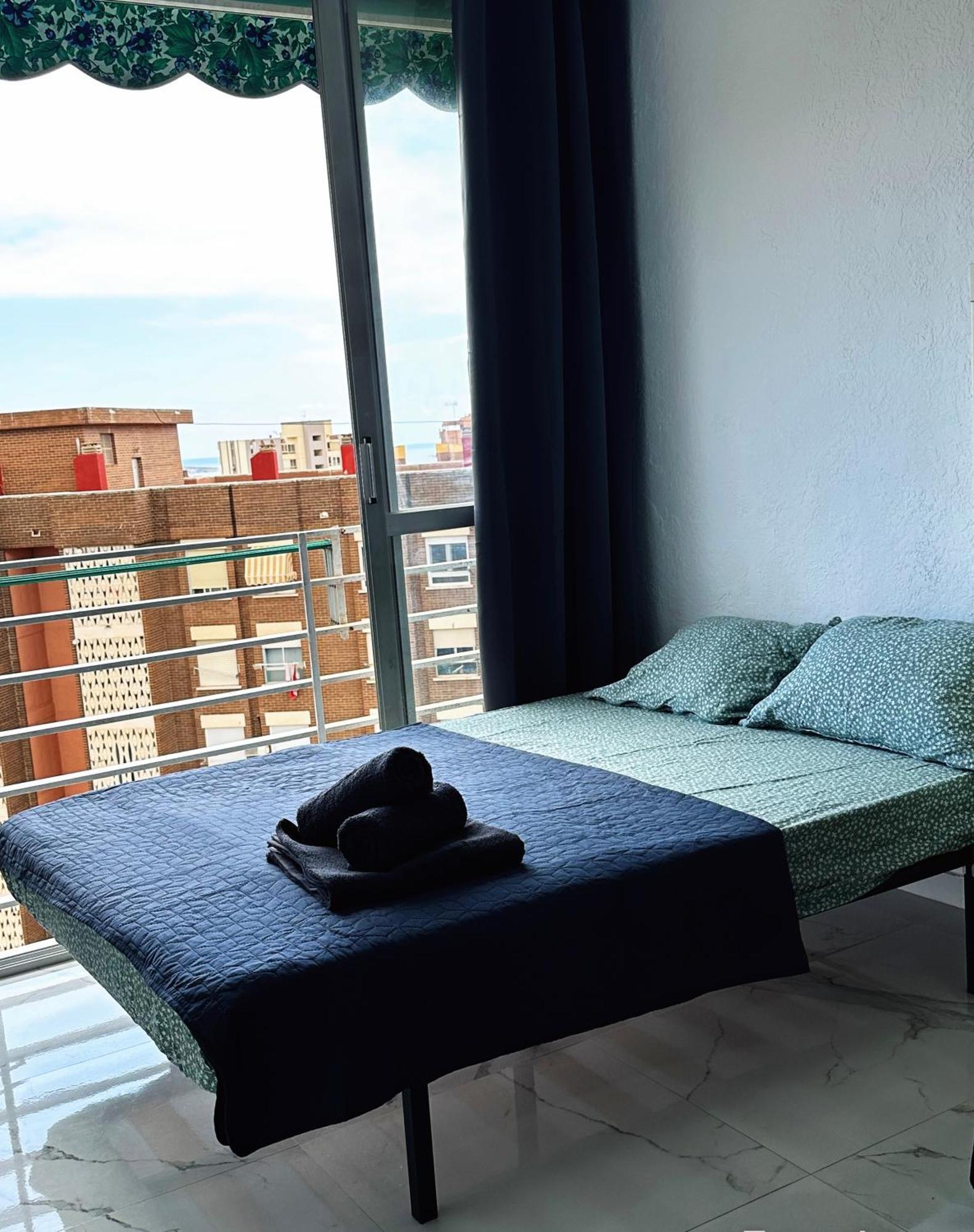 Plaimon Apartamento - Estudio Бенідорм Екстер'єр фото